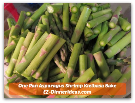 One Pan Asparagus Shrimp Kielbasa Bake - Cut trimmed asparagus spears into thirds One Pan Asparagus Shrimp Kielbasa Bake - Cut trimmed asparagus spears into thirds