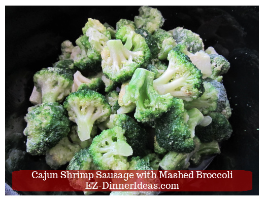 Slow Cooking Broccoli for Mashed Side Dish Slow Cooking Broccoli for Mashed Side Dish