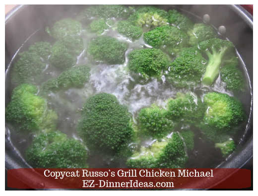 Blanching broccoli Blanching broccoli