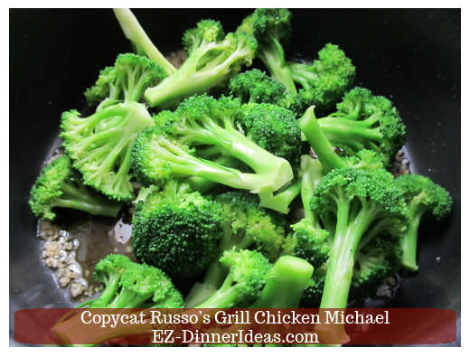 Sautéing broccoli Sautéing broccoli