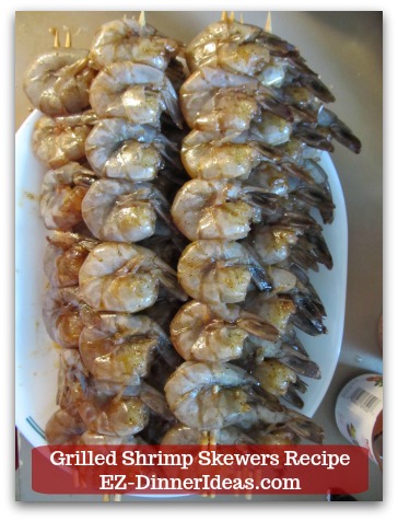 Grilled Shrimp Skewers Recipe - Use double skewers to skew marinated shrimp. Grilled Shrimp Skewers Recipe - Use double skewers to skew marinated shrimp.