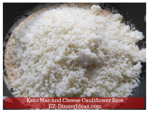 Cauliflower rice in cheese sauce