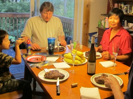 A lot of wisdom on the dining table you can teach your children. A lot of wisdom on the dining table you can teach your children.