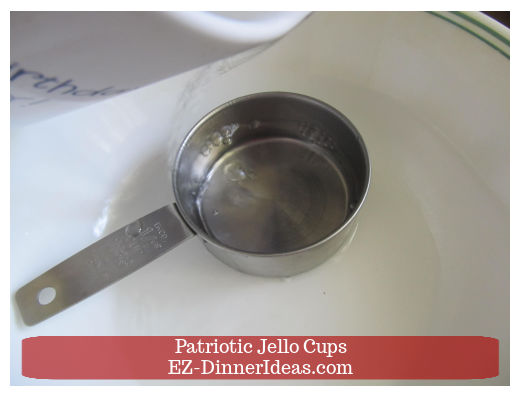 Coffee cup transferring hot water