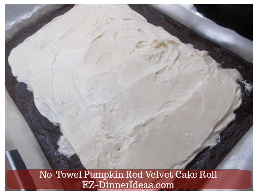 Sheet cake with cream cheese filling