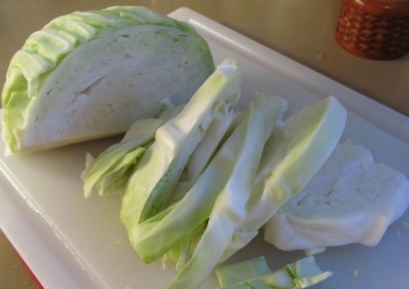 How to cut cabbage?