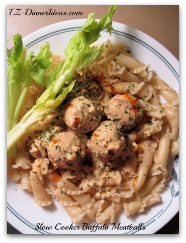Slow Cooker Buffalo Meatballs