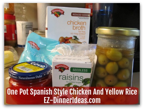 One Pot Chicken Recipe - With 5 pantry staples and chicken can make this awesome chicken and rice recipe from scratch