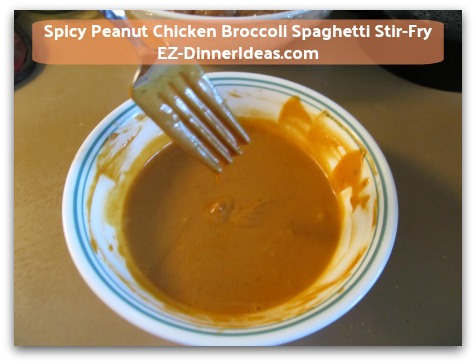 Spicy Peanut Chicken Broccoli Spaghetti Stir-Fry - Add water after all seasonings in the sauce are well mixed Spicy Peanut Chicken Broccoli Spaghetti Stir-Fry - Add water after all seasonings in the sauce are well mixed